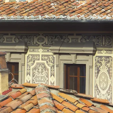 Apartment Dafne Magnificent Attic Overlooking The Duomo Florence