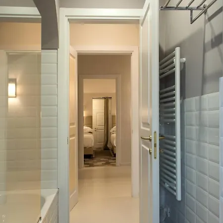 Dafne Magnificent Attic Overlooking The Duomo Apartment Florence