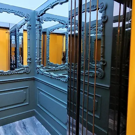 Dafne Magnificent Attic Overlooking The Duomo Apartment Florence
